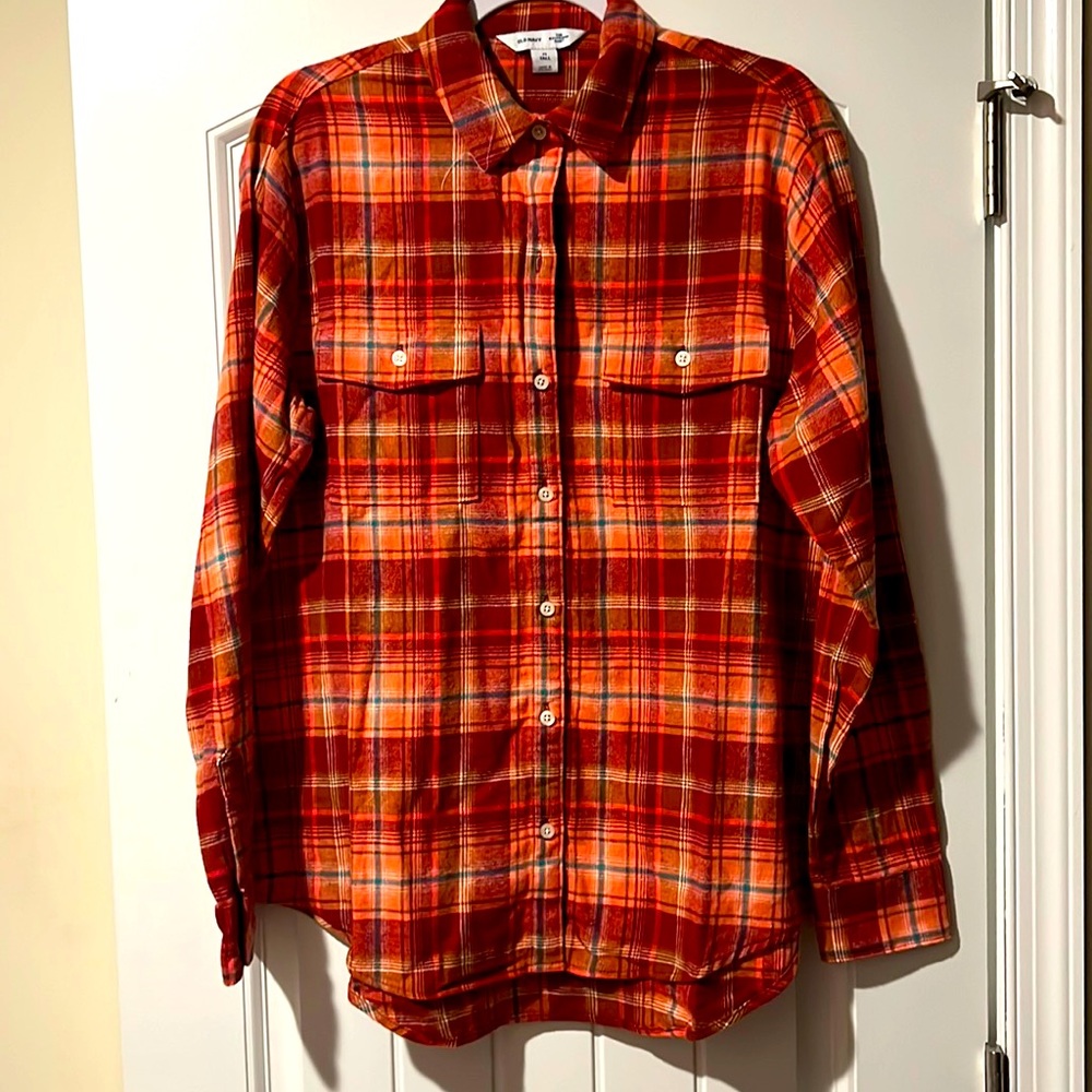 Old Navy Boyfriend Shirt - TallMedium - never worn